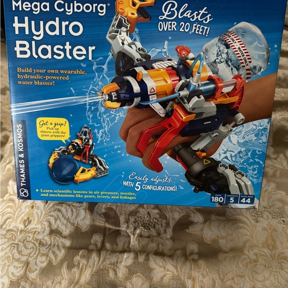 Mega Cyborg Hydro Blaster STEM Kit Brand New - Picture 2 of 2